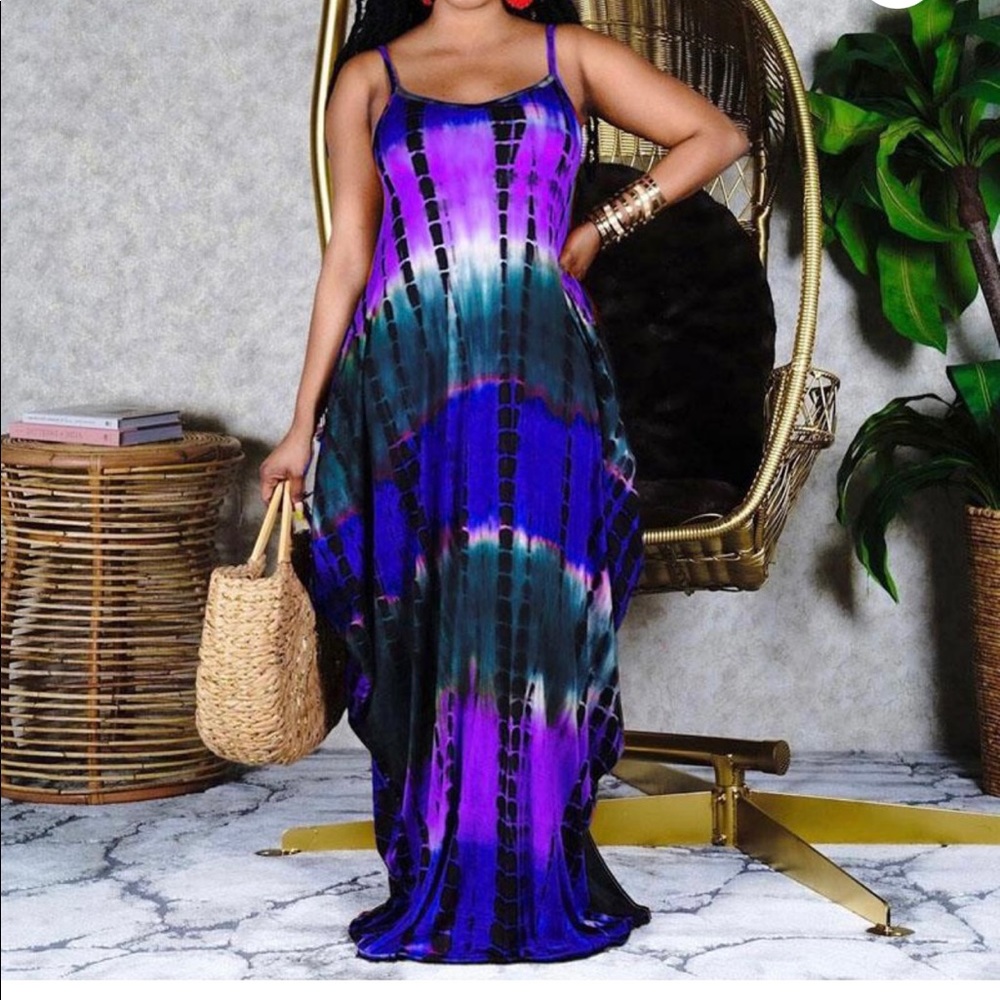 NWOT DIVA TYE DYE MAXI DRESS 😎